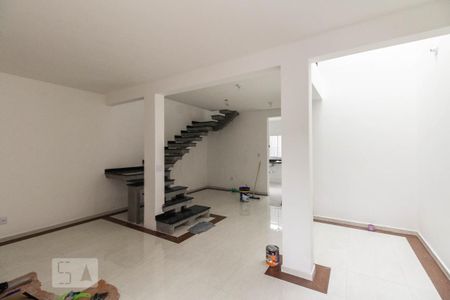 Sala  de casa para alugar com 3 quartos, 122m² em Vila Prudente, São Paulo