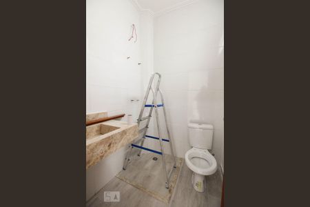 Banheiro  de casa para alugar com 3 quartos, 122m² em Vila Prudente, São Paulo