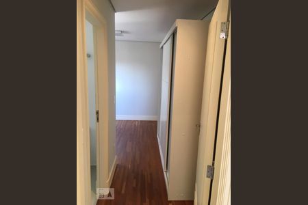 Quarto 1 de apartamento à venda com 2 quartos, 125m² em Cambuí, Campinas