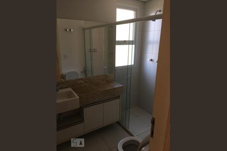 Banheiro do Quarto de apartamento à venda com 2 quartos, 125m² em Cambuí, Campinas