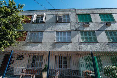 Fachada de apartamento para alugar com 1 quarto, 32m² em Partenon, Porto Alegre