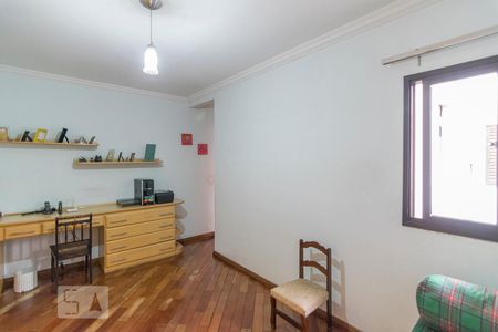 Casa à venda com 260m², 3 quartos e 4 vagasQuarto 2 Suíte