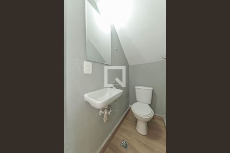 Lavabo Sala de casa à venda com 2 quartos, 77m² em Vila do Encontro, São Paulo