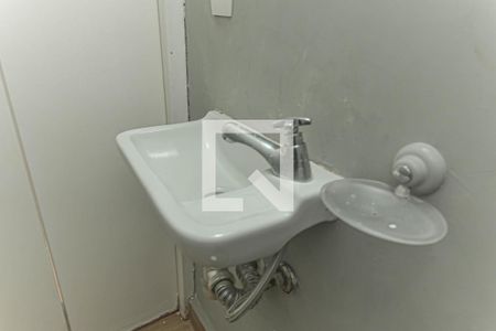Lavabo Sala de casa à venda com 2 quartos, 77m² em Vila do Encontro, São Paulo