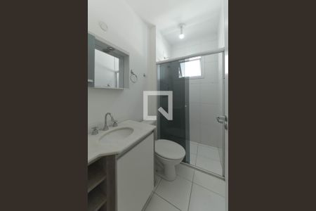 Casa à venda com 77m², 2 quartos e 2 vagasBanheiro da Suíte 2