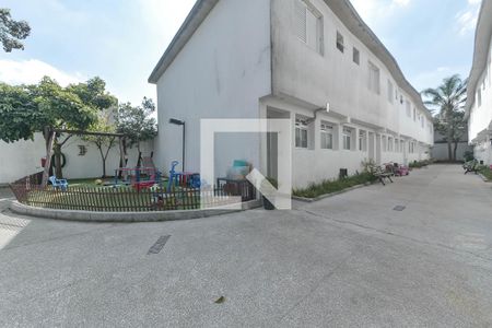 Casa à venda com 77m², 2 quartos e 2 vagasÁrea Comum