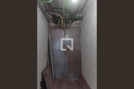 Casa à venda com 77m², 2 quartos e 2 vagasÁrea Comum - Depósito