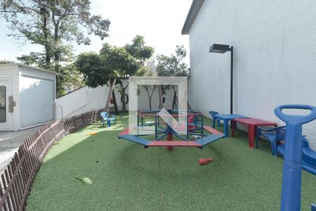 Casa à venda com 77m², 2 quartos e 2 vagasÁrea Comum - Playground