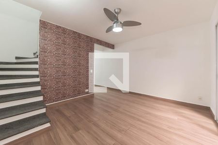 Sala de casa à venda com 2 quartos, 77m² em Vila do Encontro, São Paulo