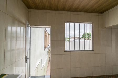 Vista do Quarto (área de serviço)  de casa para alugar com 1 quarto, 60m² em Irajá, Rio de Janeiro