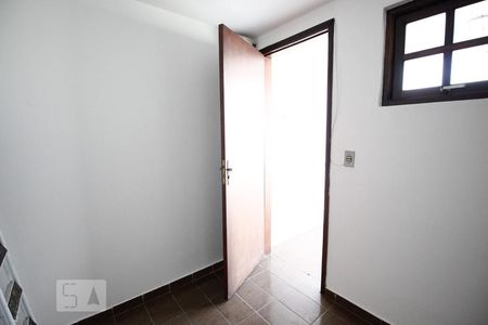 Casa à venda com 156m², 4 quartos e 2 vagasQuarto