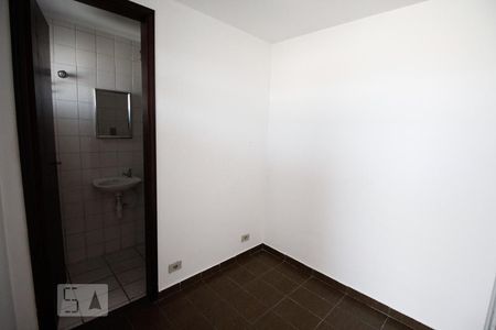 Casa à venda com 156m², 4 quartos e 2 vagasQuarto