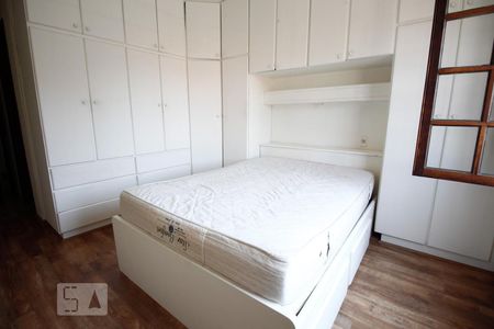 Casa à venda com 156m², 4 quartos e 2 vagasQuarto