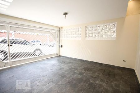 Casa à venda com 156m², 4 quartos e 2 vagasQuintal