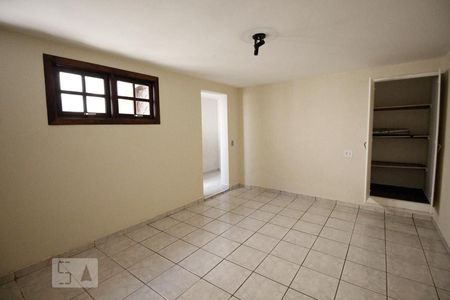 Sala de casa à venda com 4 quartos, 156m² em Jabaquara, São Paulo