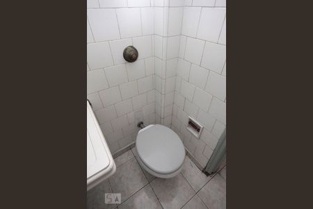 Banheiro de kitnet/studio à venda com 1 quarto, 57m² em Bela Vista, São Paulo