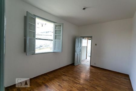 Casa para alugar com 2 quartos, 82m² em Floresta, Belo Horizonte