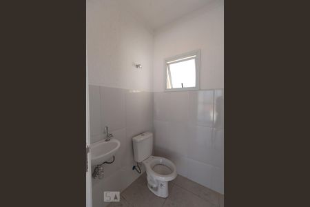 Casa de condomínio à venda com 180m², 3 quartos e 4 vagasBanheiro 5