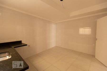 Casa de condomínio à venda com 180m², 3 quartos e 4 vagasCozinha
