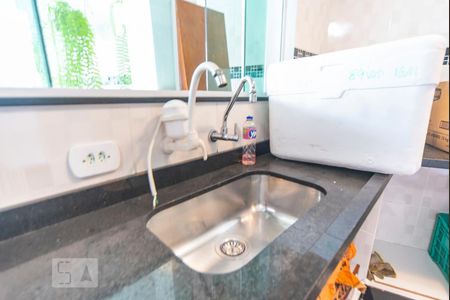 Casa à venda com 330m², 6 quartos e 6 vagas Casa à venda com 330m², 6 quartos e 6 vagasPia