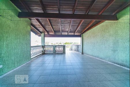 Casa à venda com 330m², 6 quartos e 6 vagas Casa à venda com 330m², 6 quartos e 6 vagasVaranda da Sala de Jogos