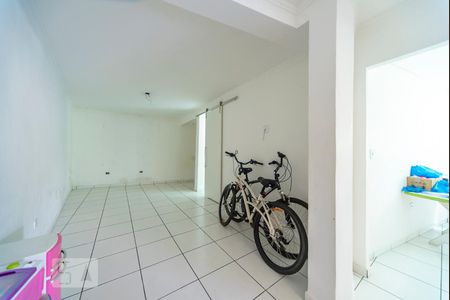 Casa à venda com 330m², 6 quartos e 6 vagas Casa à venda com 330m², 6 quartos e 6 vagasSala da Edícula