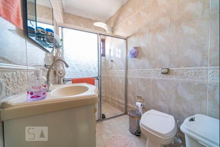 Casa à venda com 330m², 6 quartos e 6 vagas Casa à venda com 330m², 6 quartos e 6 vagasBanheiro do Quarto 4