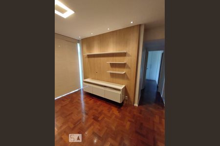 Sala de apartamento à venda com 2 quartos, 84m² em Tijuca, Rio de Janeiro