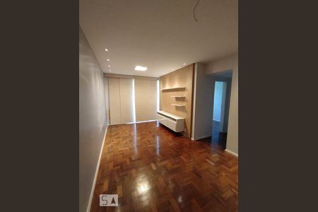 Sala de apartamento à venda com 2 quartos, 84m² em Tijuca, Rio de Janeiro