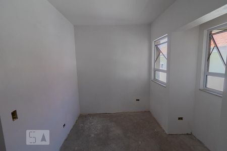 Casa à venda com 250m², 4 quartos e 3 vagasSuíte 2