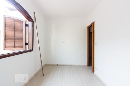 Casa para alugar com 3 quartos, 100m² em São Pedro, Osasco