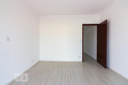 Casa para alugar com 3 quartos, 100m² em São Pedro, Osasco