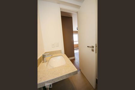 Apartamento à venda com 56m², 2 quartos e 1 vaga Apartamento à venda com 56m², 2 quartos e 1 vagaBanheiro 1