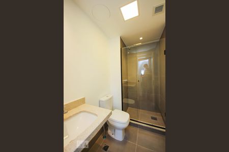 Apartamento à venda com 56m², 2 quartos e 1 vaga Apartamento à venda com 56m², 2 quartos e 1 vagaBanheiro 2