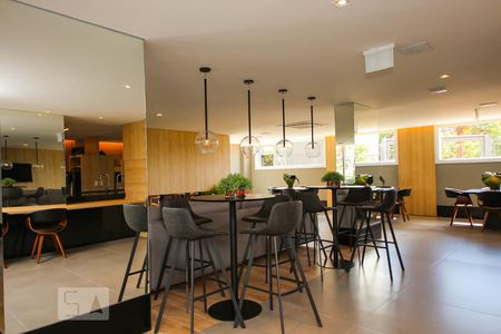 Apartamento à venda com 56m², 2 quartos e 1 vaga Apartamento à venda com 56m², 2 quartos e 1 vagaÁrea comum - Salão de festas