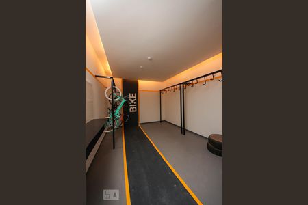 Apartamento à venda com 56m², 2 quartos e 1 vaga Apartamento à venda com 56m², 2 quartos e 1 vagaÁrea comum - bicicletaria