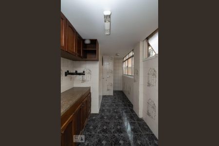 COZINHA de apartamento para alugar com 3 quartos, 73m² em Fátima, Niterói