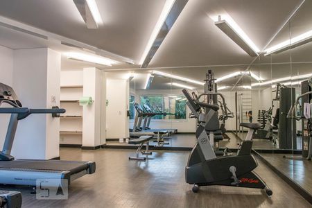 Apartamento para alugar com 34m², 1 quarto e 1 vaga Apartamento para alugar com 34m², 1 quarto e 1 vagaÁrea comum - Academia