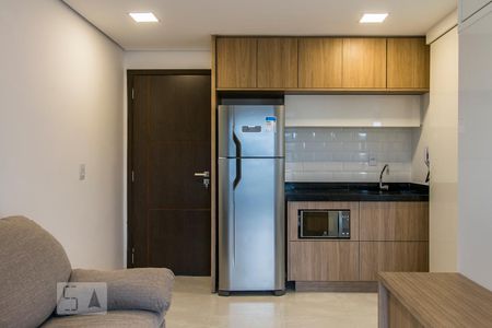 Sala e Cozinha de apartamento para alugar com 1 quarto, 34m² em Pinheiros, São Paulo