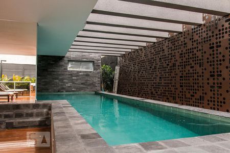 Apartamento para alugar com 34m², 1 quarto e 1 vaga Apartamento para alugar com 34m², 1 quarto e 1 vagaÁrea comum - Piscina