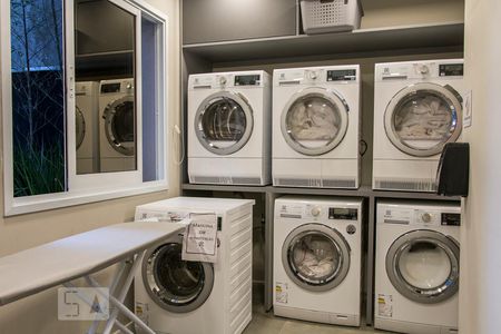 Apartamento para alugar com 34m², 1 quarto e 1 vaga Apartamento para alugar com 34m², 1 quarto e 1 vagaÁrea Comum - Lavanderia