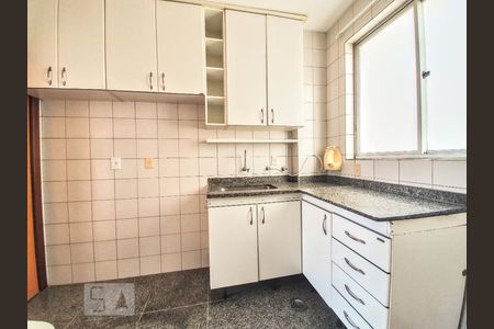 Apartamento à venda com 72m², 3 quartos e 1 vaga Apartamento à venda com 72m², 3 quartos e 1 vagaCozinha
