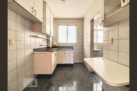 Apartamento à venda com 72m², 3 quartos e 1 vaga Apartamento à venda com 72m², 3 quartos e 1 vagaCozinha