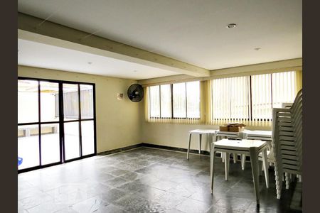 Apartamento à venda com 55m², 2 quartos e 2 vagasÁrea comum - Salão de festas