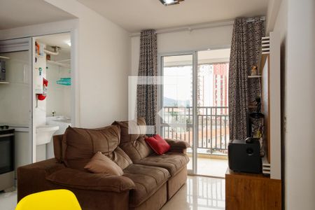 Sala de apartamento para alugar com 3 quartos, 70m² em Vila Nivi, São Paulo