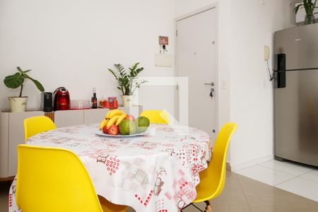 Sala de apartamento para alugar com 2 quartos, 70m² em Vila Nivi, São Paulo
