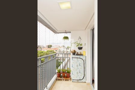 Varanda da Sala de apartamento para alugar com 2 quartos, 70m² em Vila Nivi, São Paulo