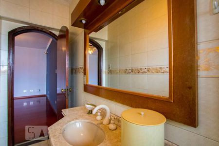 Lavabo de casa para alugar com 3 quartos, 220m² em Utinga, Santo André