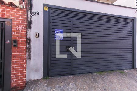 Casa à venda com 180m², 3 quartos e 4 vagasFachada