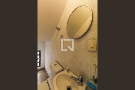 Casa à venda com 180m², 3 quartos e 4 vagasLavabo